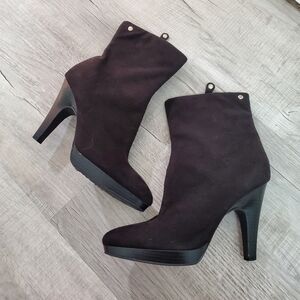 Women's Size 9.5 Black Ankle Boots High Heel